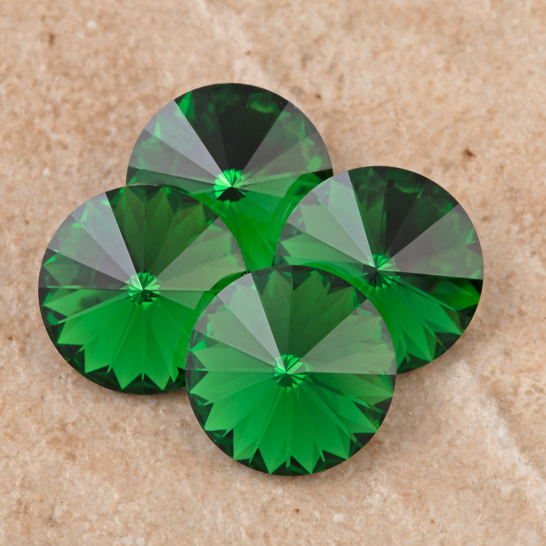 Four TRUE CRYSTAL 12mm Rivoli Dark Moss Green (260)