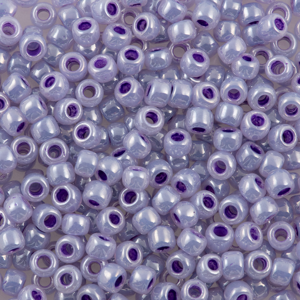 Toho Round Seed Bead 6/0 Ceylon Amethyst (922)