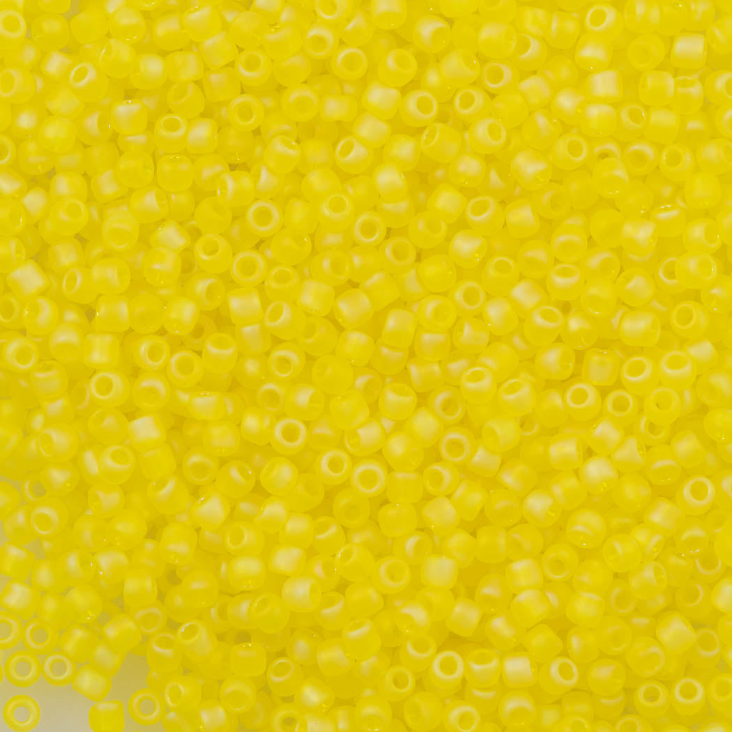 Toho Round Seed Bead 11/0 Transparent Matte Lemon AB (175F)