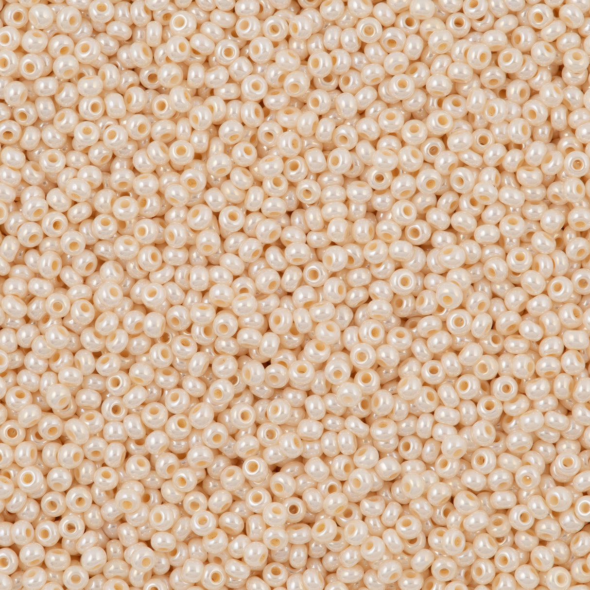 Czech Seed Bead 11/0 Opaque Eggshell (46112)