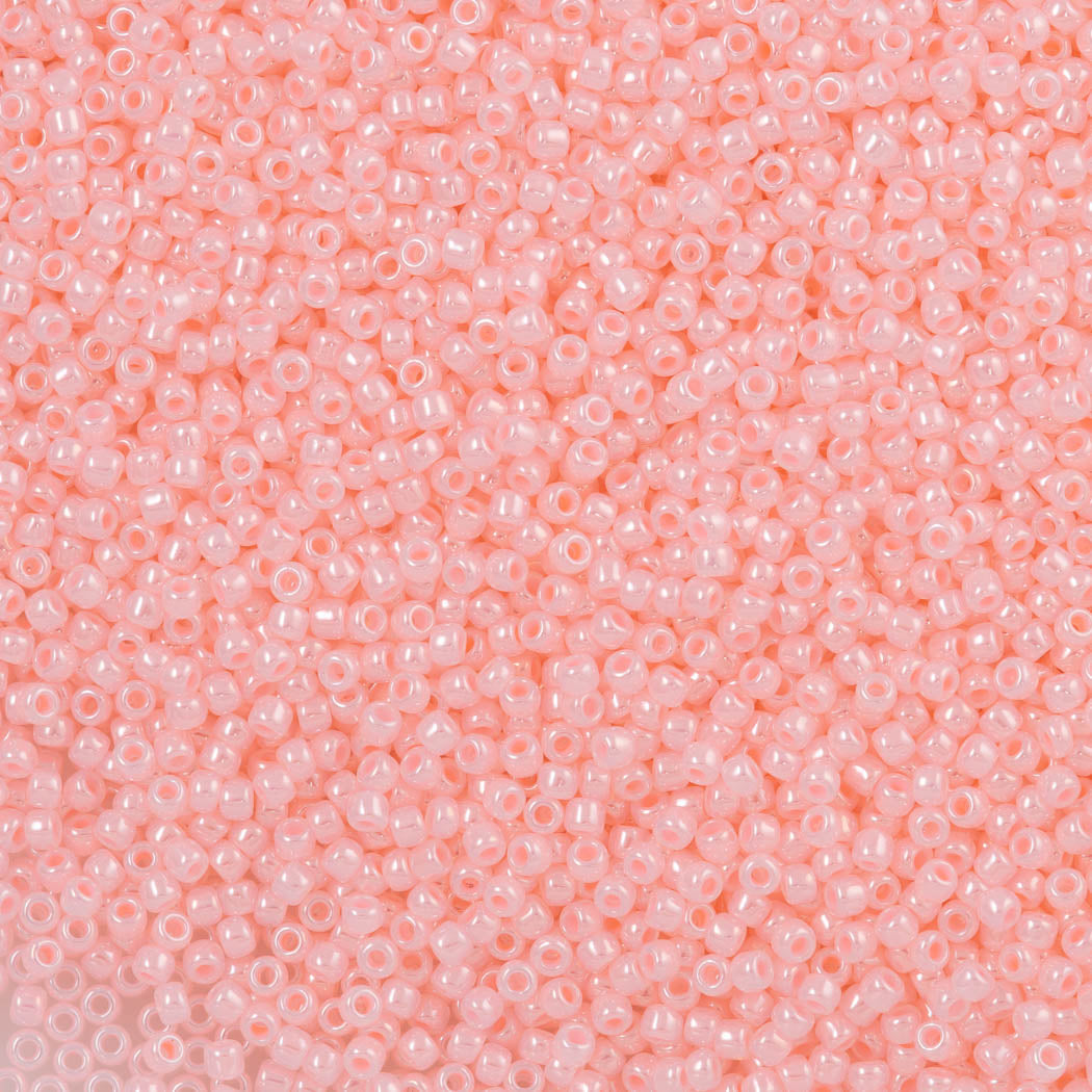 50g Toho Round Seed Bead 8/0 Ceylon Baby Pink (145)