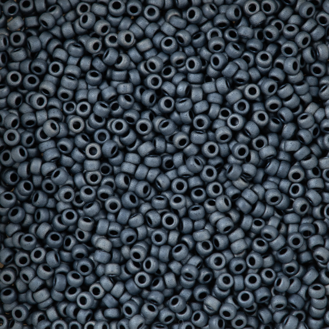Miyuki Round Seed Bead 15/0 Matte Gunmetal (2001)