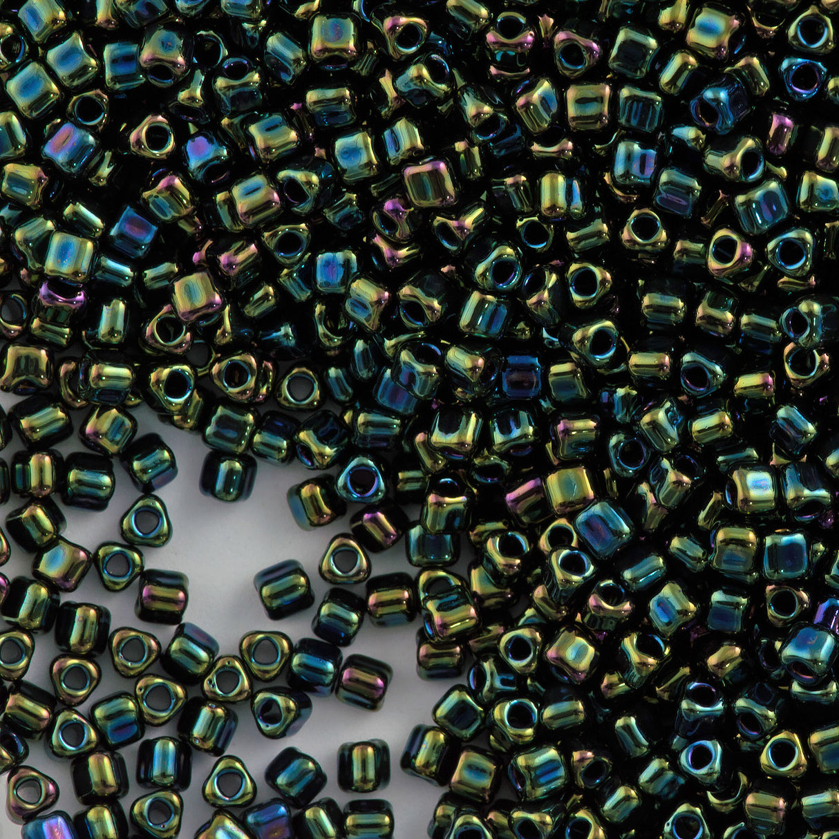 Miyuki Triangle Seed Bead 8/0 Metallic Green 15g (453)