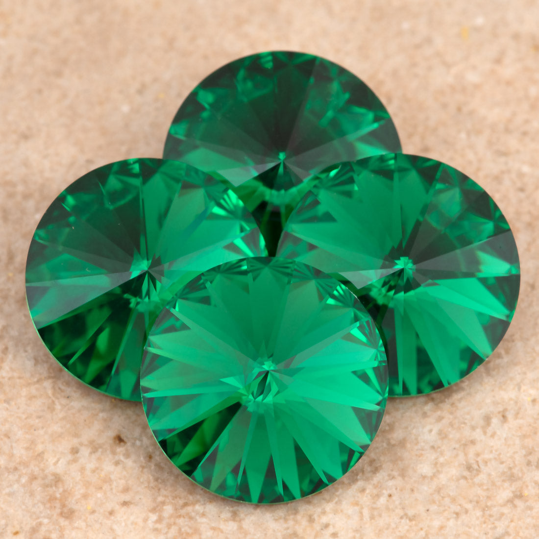 Four TRUE CRYSTAL 12mm Rivoli Majestic Green (336)
