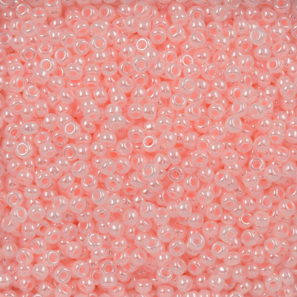 Miyuki Round Seed Bead 15/0 Pale Pink Ceylon 2-inch Tube (517)