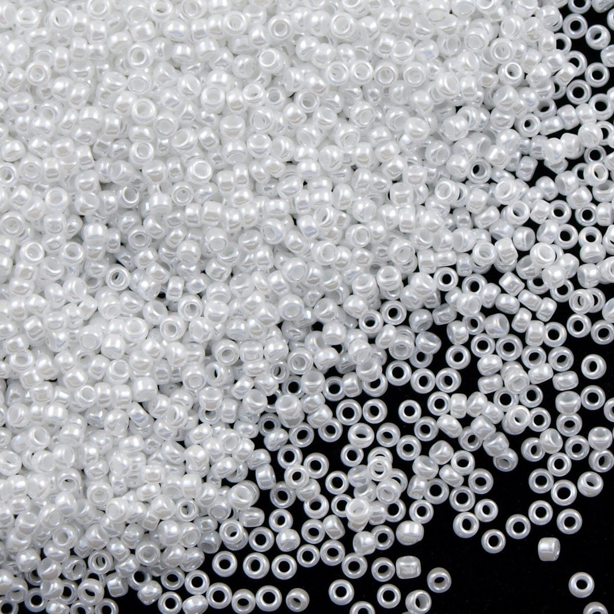 50g Miyuki Round Seed Bead 11/0 Opaque White Luster (420)