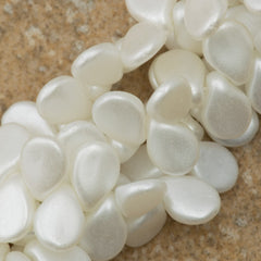 65 Preciosa Pip Pastel Snow White Beads (25001)