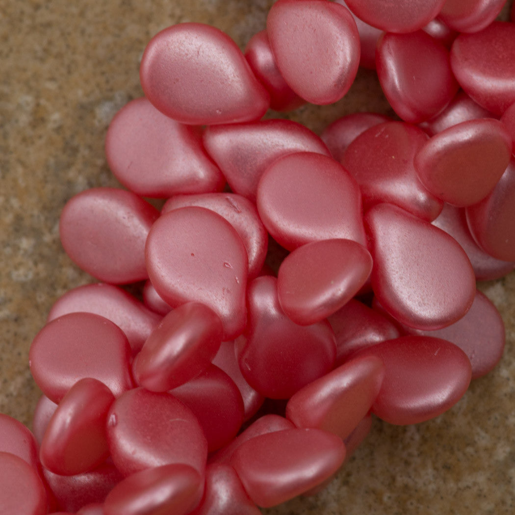 65 Preciosa Pip Pastel Light Coral Beads (25007)