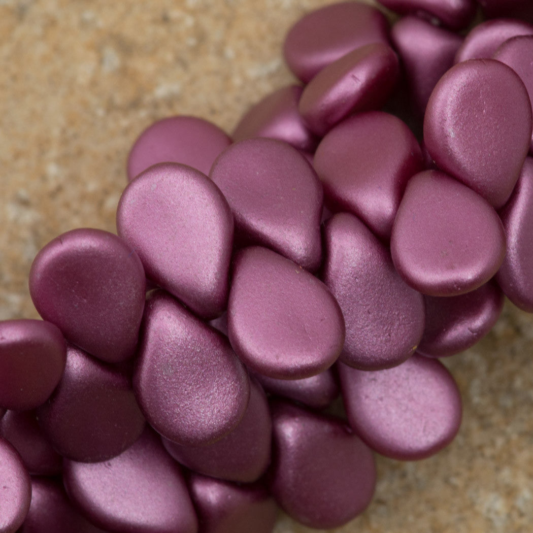 65 Preciosa Pip Pastel Burgundy Beads (25031)