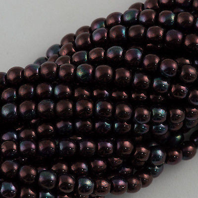 200 Czech 4mm Pressed Glass Round Beads Metallic Amethyst Luster (15726B)