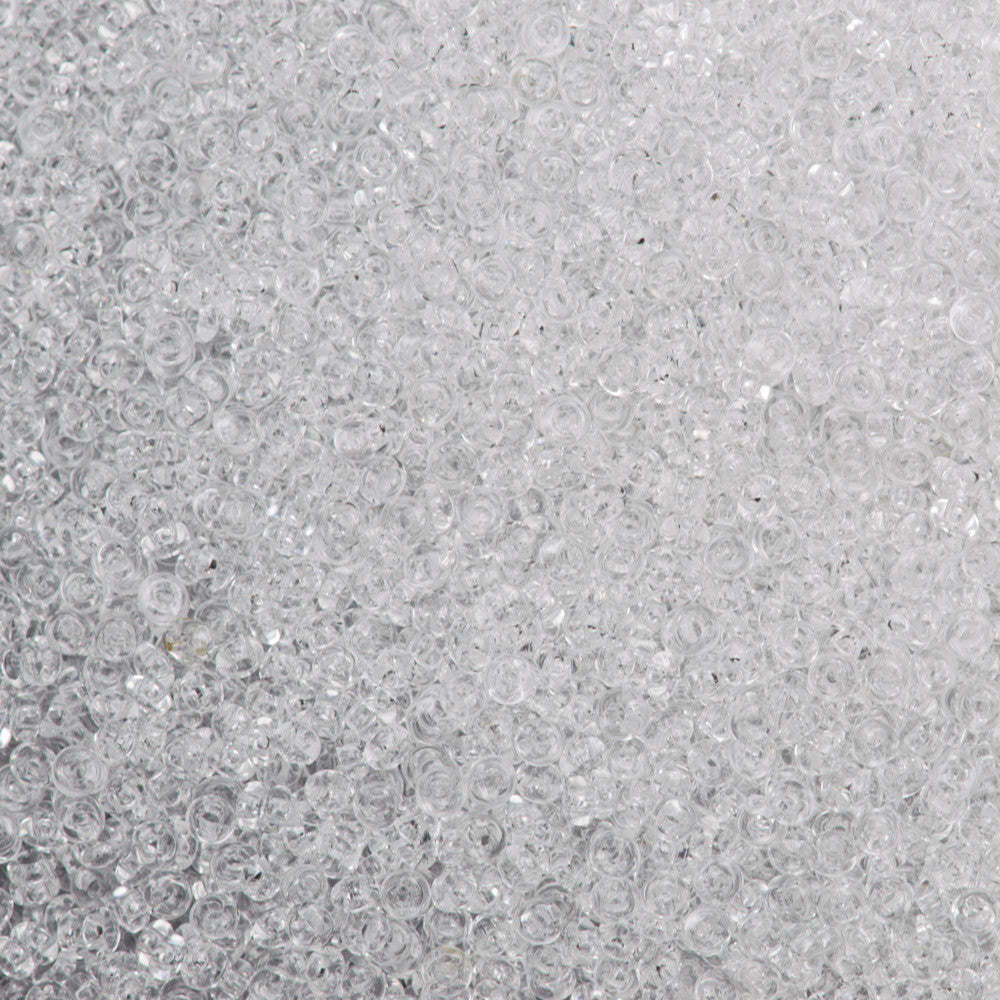 Toho Demi Round 8/0 Transparent Crystal 8g Tube (1)