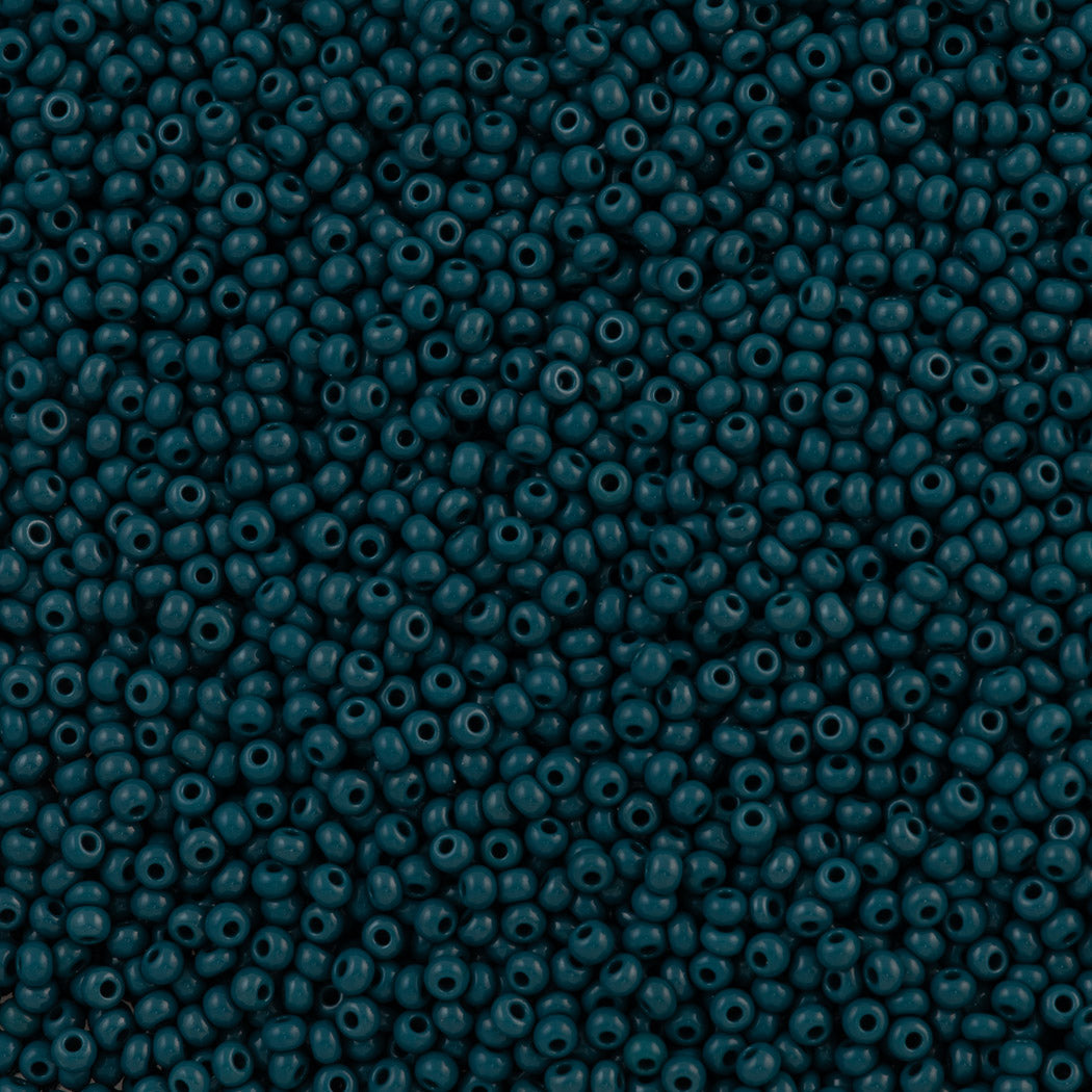 Czech Seed Bead 10/0 Opaque Dark Green (53270)