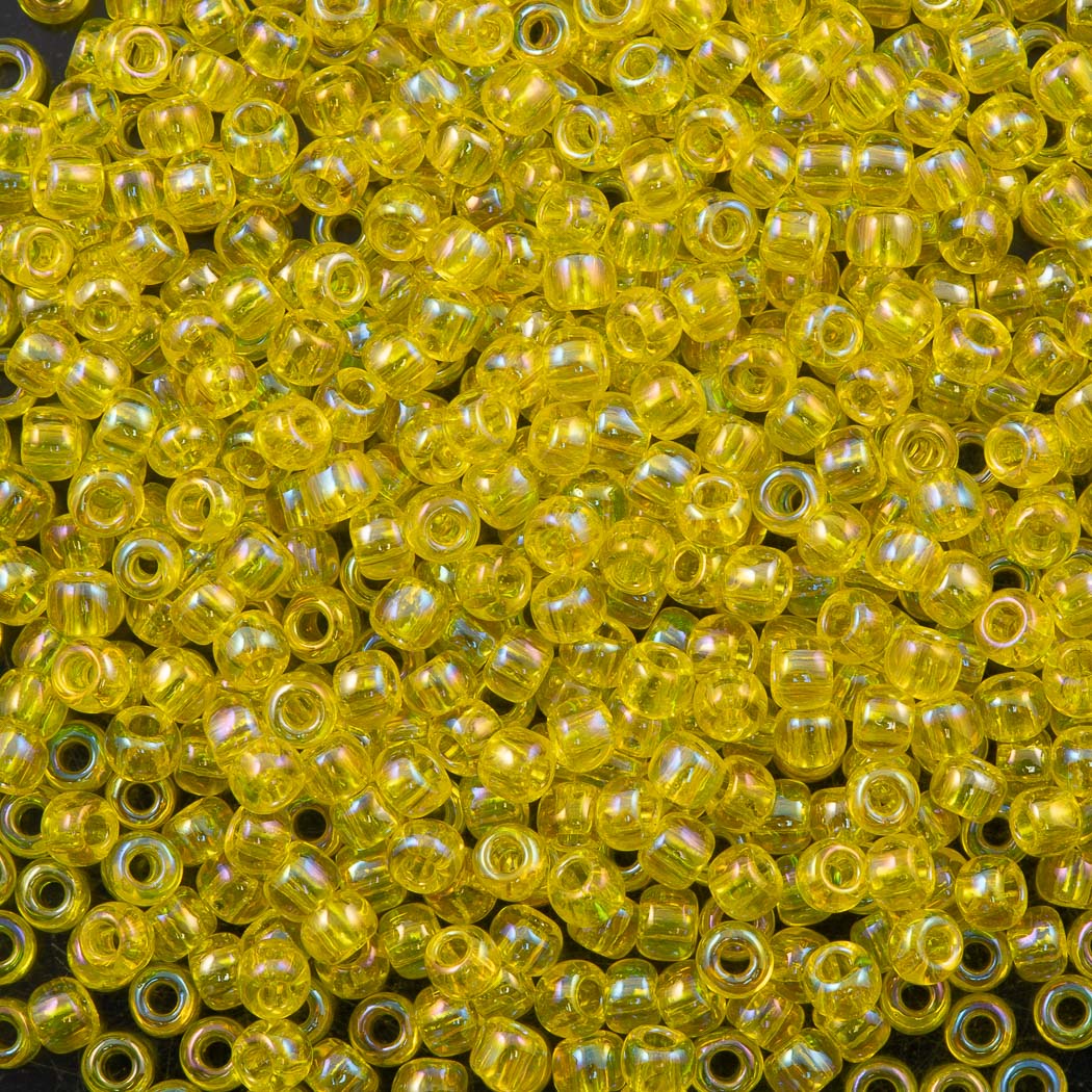 Toho Round Seed Bead 8/0 Transparent Lemon AB (175)