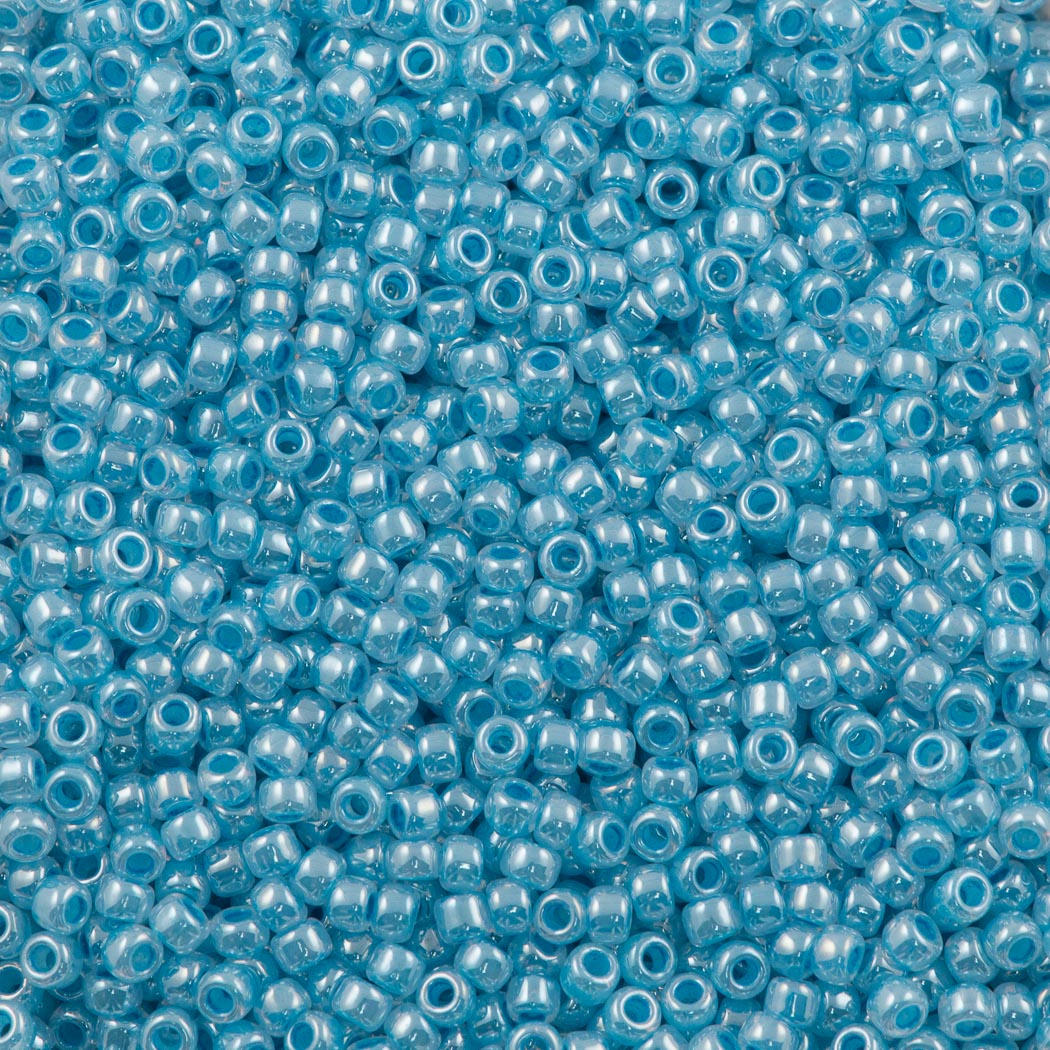 Toho Round Seed Bead 11/0 Ceylon English Bluebell 2.5-inch Tube (918)