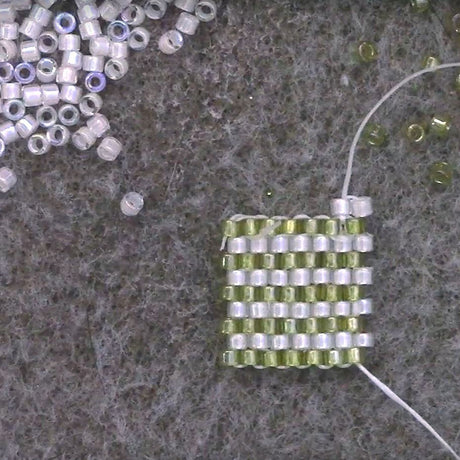 Beginning Brick Beading Stitch Tutorial