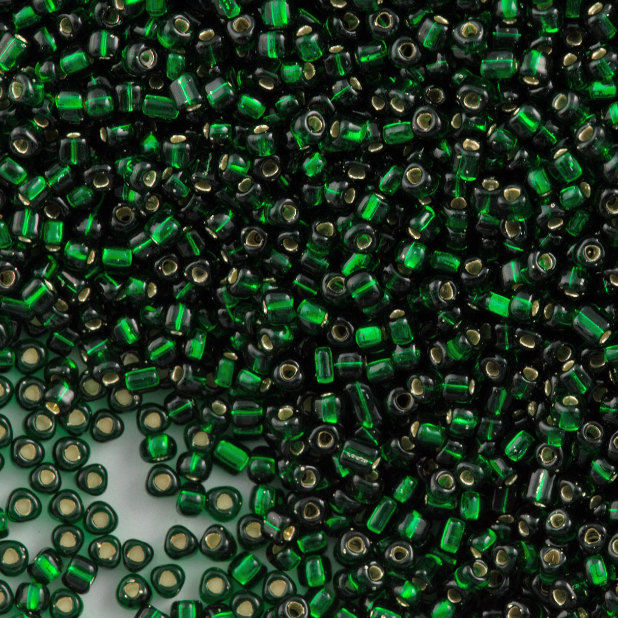 Miyuki Triangle Seed Bead 10/0 Silver Lined Emerald 15g (1806)