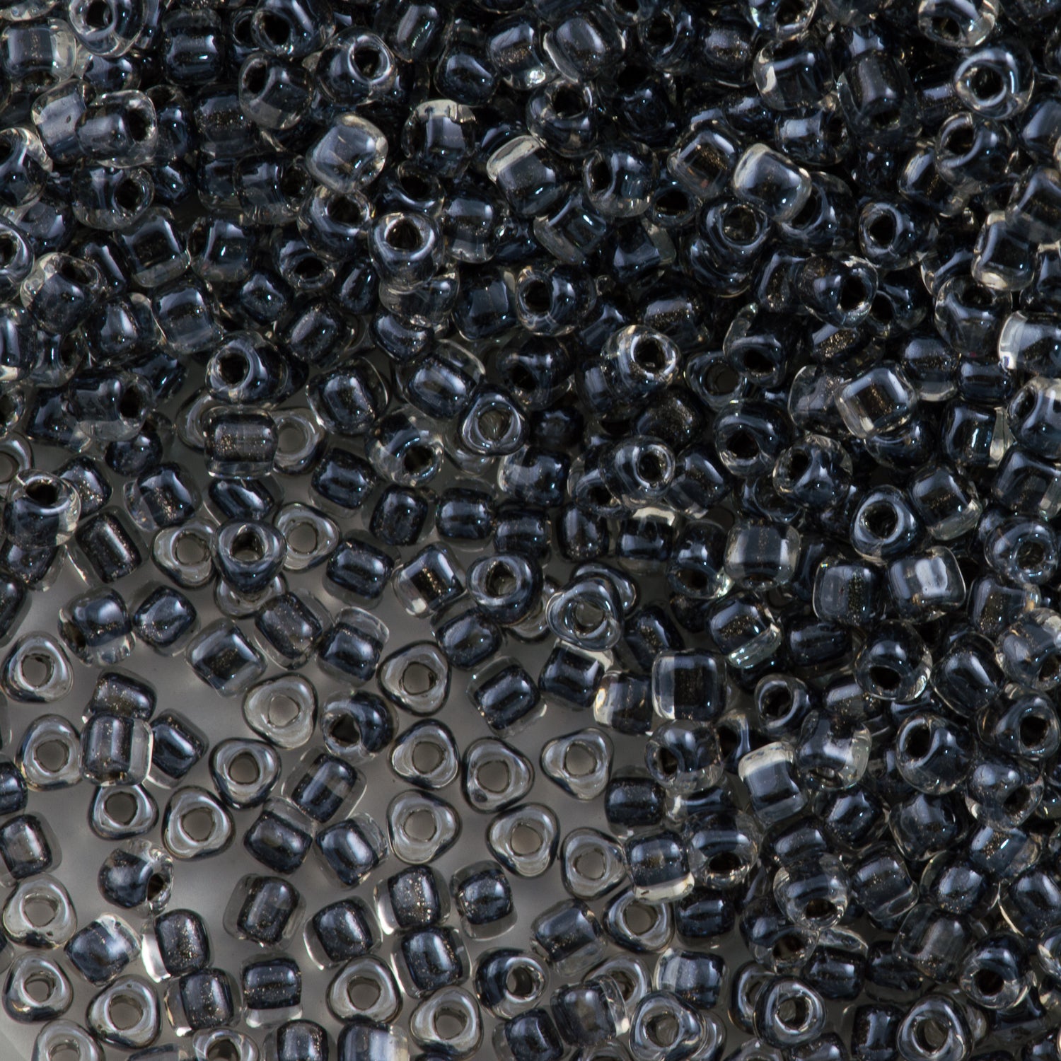 Miyuki Triangle 8/0 Seed Beads – Page 3 – Aura Crystals, LLC