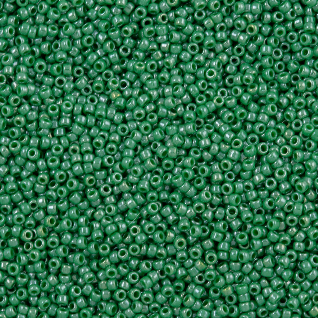 50g Toho Round Seed Bead 11/0 Opaque Shamrock Luster (130D)