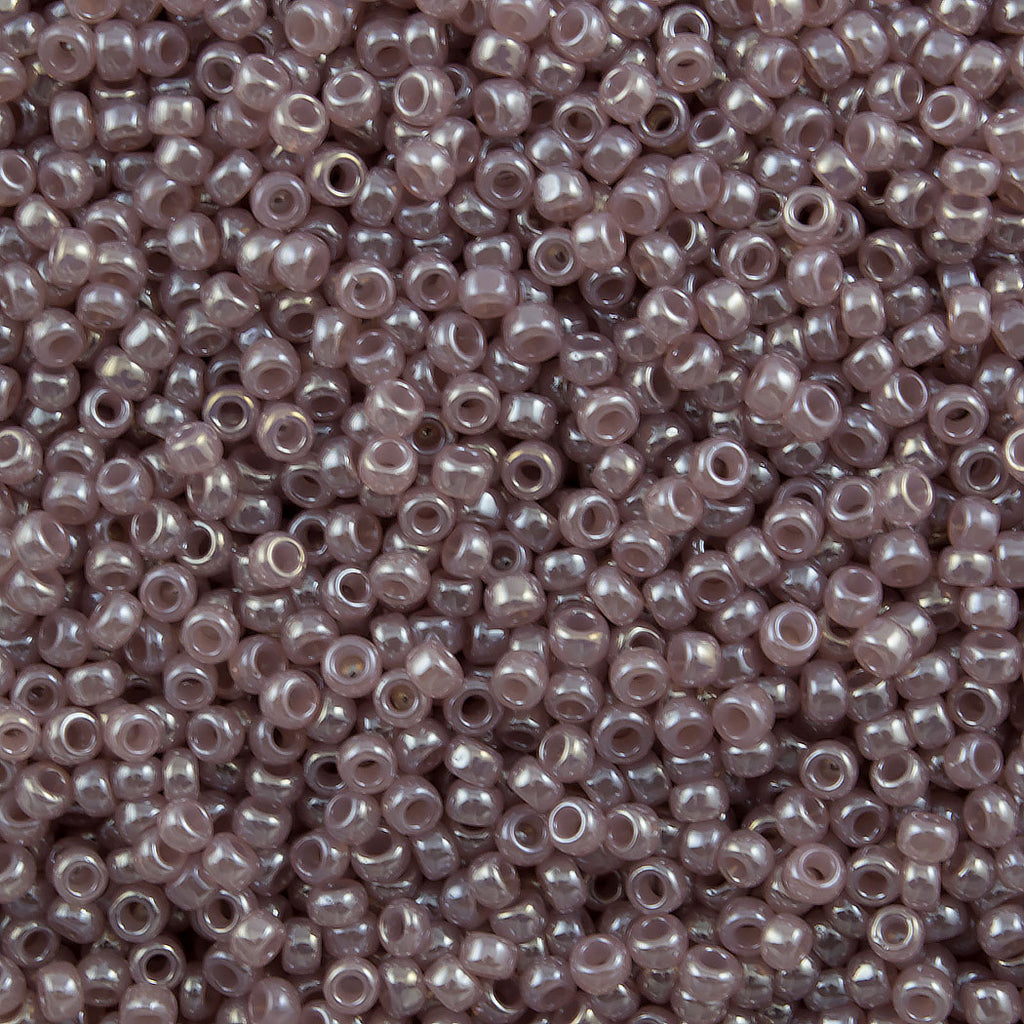 Toho Round Seed Beads 6/0 Ceylon Lilac (151)
