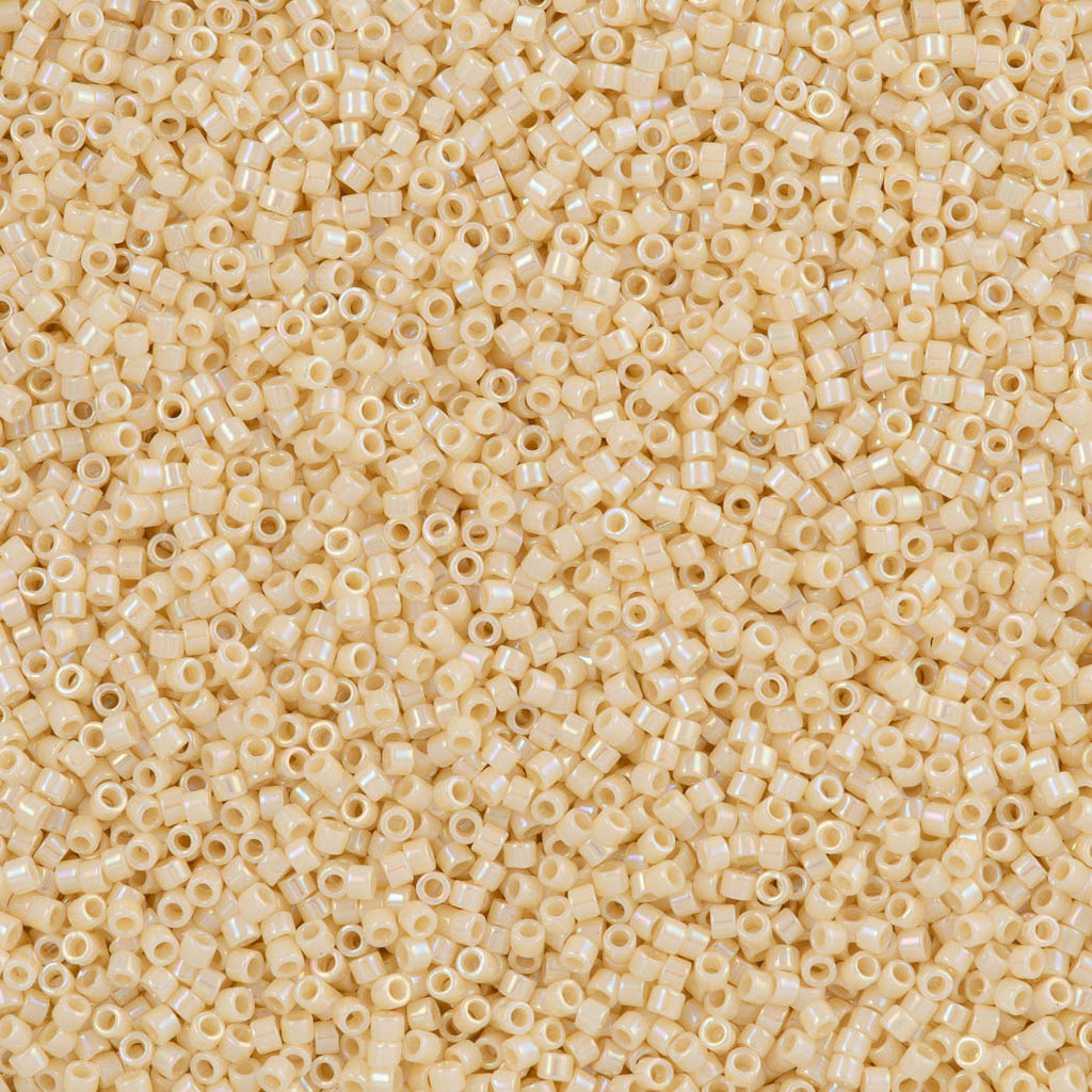 25g Miyuki Delica Seed Beads 11/0 Opaque Rich Cream AB DB157