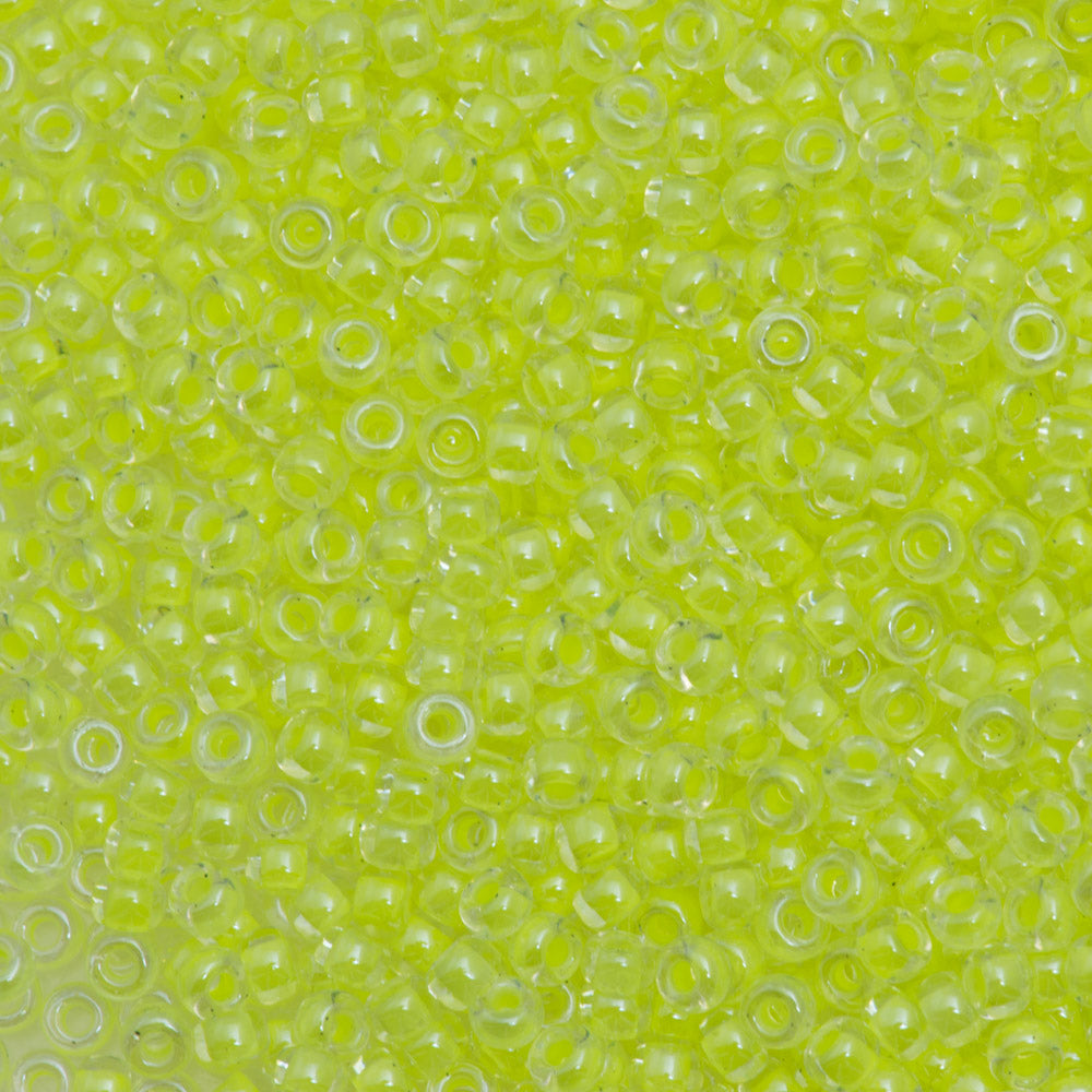 Miyuki Round Seed Bead 11/0 Inside Color Lined Lime 15g (1119)