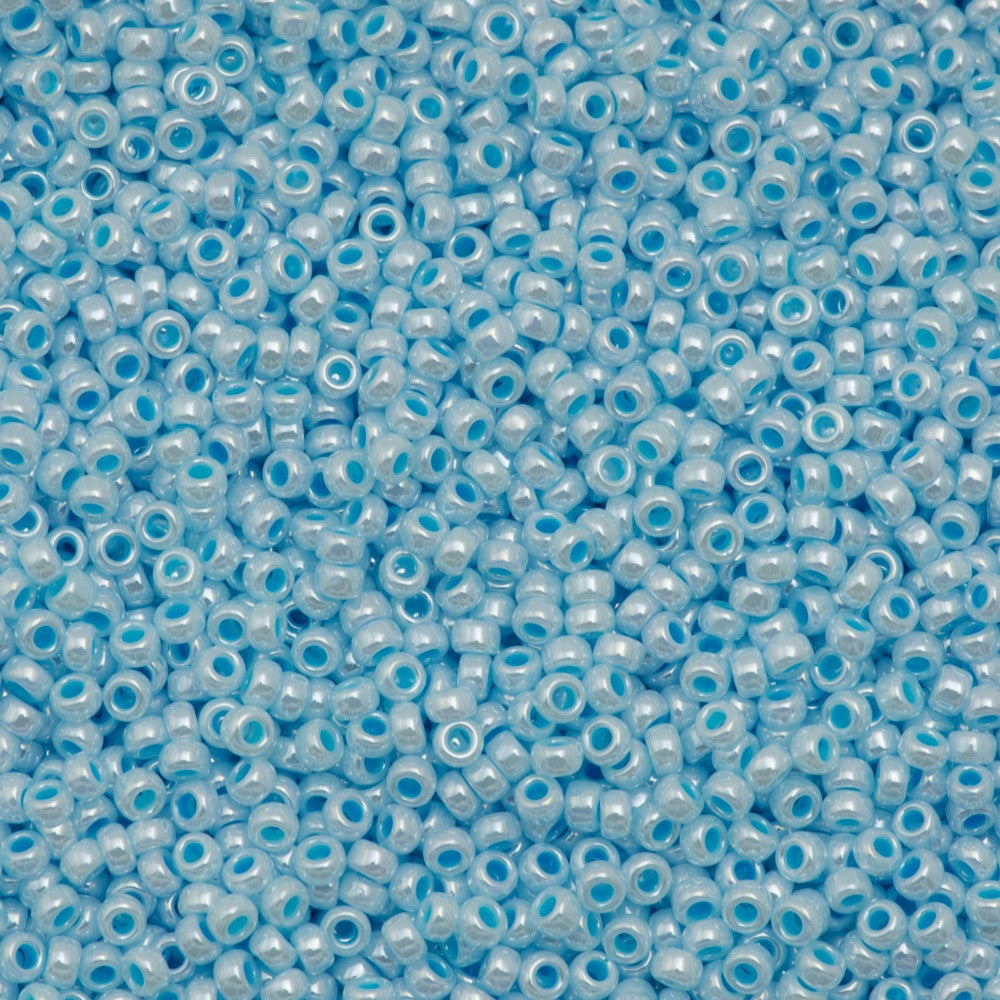 10g Miyuki Round Seed Bead 11/0 Aqua Lined White Pearl (430)