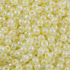 Miyuki Round Seed Bead 6/0 Butter Cream Ceylon 20g Tube (527)