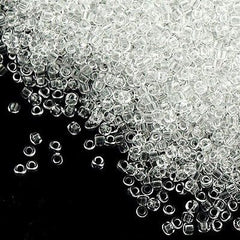 Toho Round Seed Bead 15/0 Transparent Crystal 2.5-inch Tube (1)