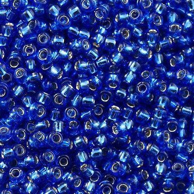 50g Toho Round Seed Beads 6/0 Silver Lined Montana Blue (35)