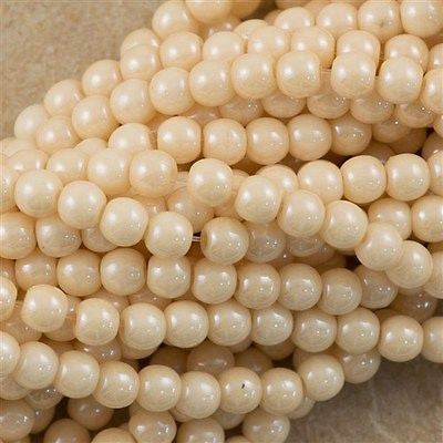 200 Czech 4mm Pressed Glass Round Beads Opaque Champagne Luster (14413P)