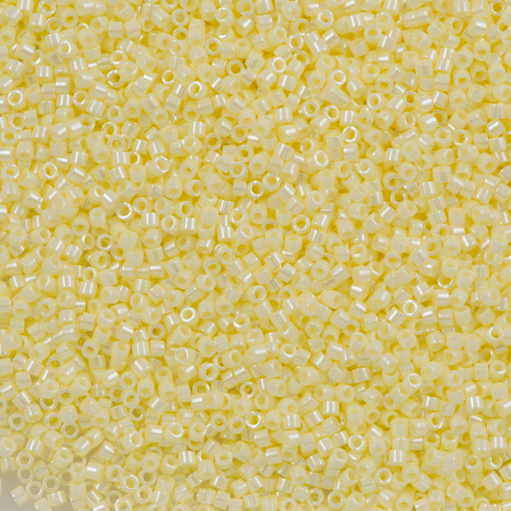 25g Miyuki Delica Seed Bead 11/0 Opaque Luster Whipped Butter DB1531