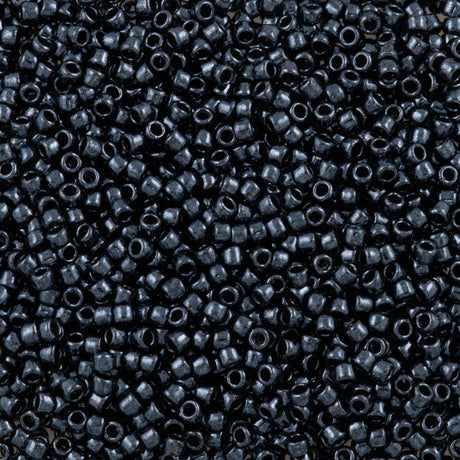 Toho Round Seed Bead 15/0 Metallic Hematite (81)