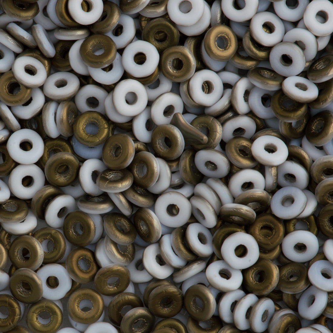 Czech O Beads Matte White Green Celsian 15g (03000GC)