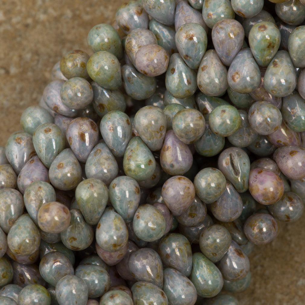 50 Czech Glass Teardrop Beads – Iris Green 6x4mm, Pressed Glass, 0.8mm Hole