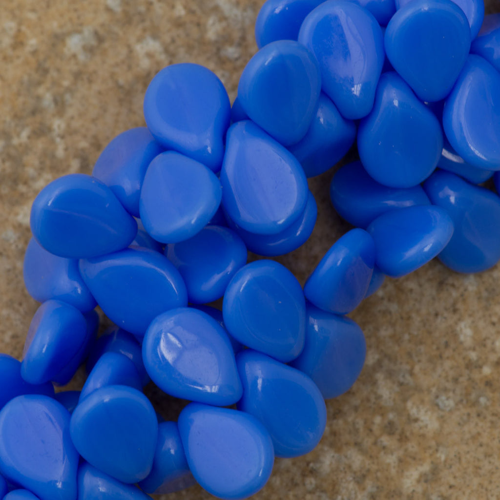 65 Preciosa Pip Opaque Alabaster Blue Beads (33100)