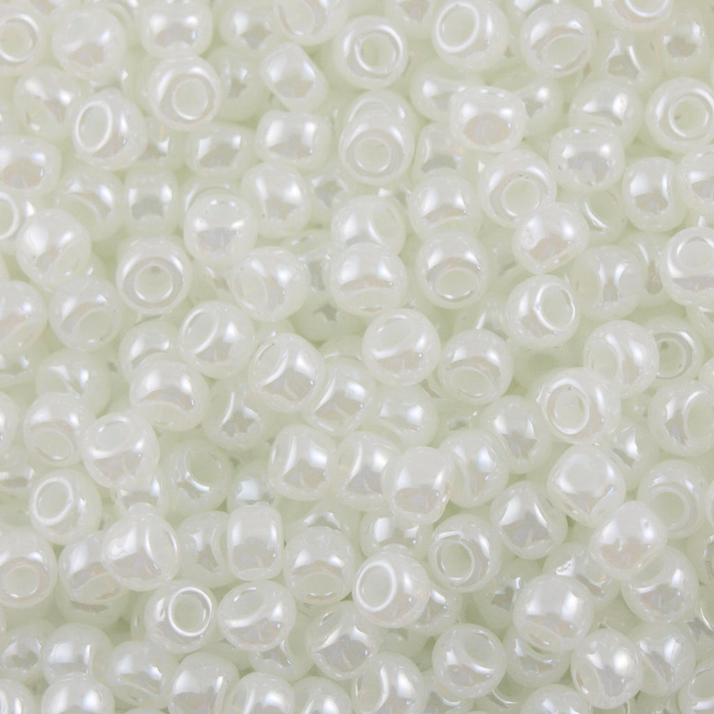 Toho Round Seed Bead 8/0 Transparent Milk Ceylon 2.5-inch tube (141)