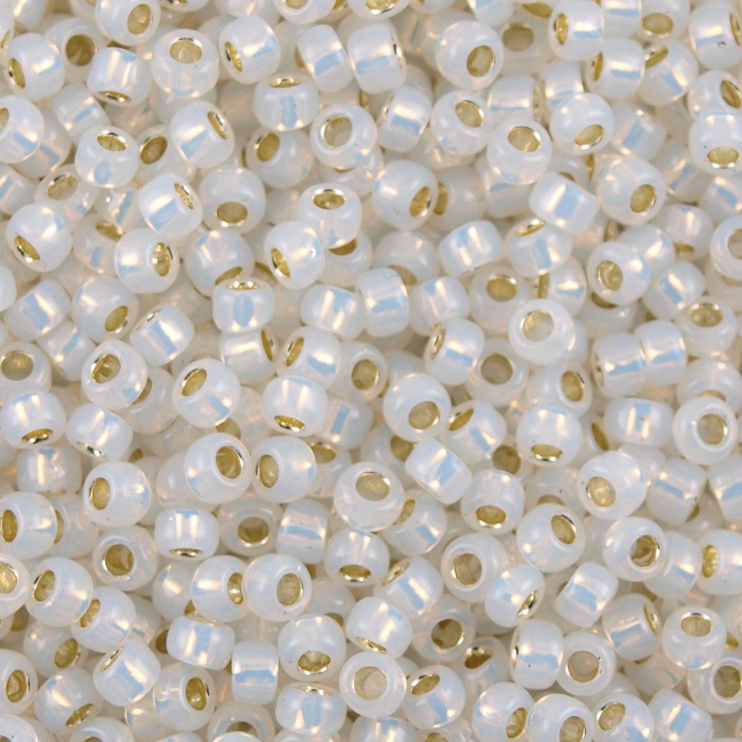 MELU♡ Toho Round Seed Bead 8/0 Silver Lined Milk White #2100