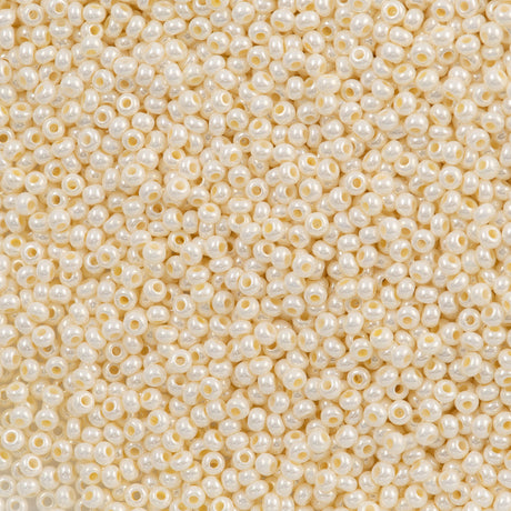 Czech Seed Bead 10/0 Opaque Pearl Eggshell (46113)
