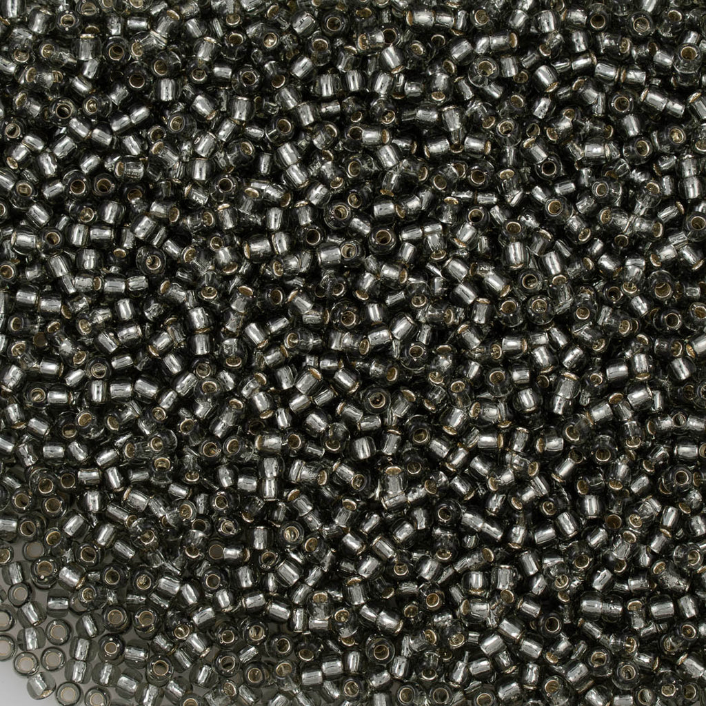 50g Toho Round Seed Bead 6/0 Silver Lined Black Diamond (29)