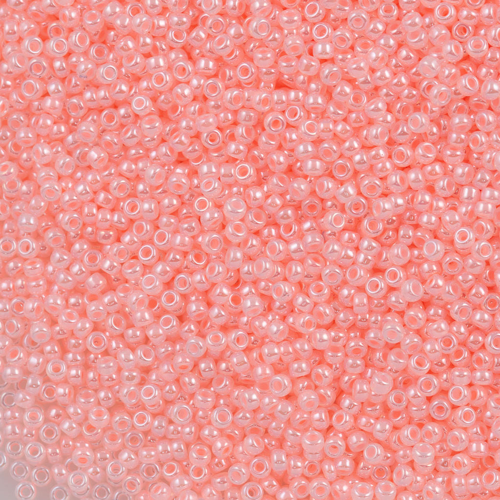 Miyuki Round Seed Bead 8/0 Pale Pink Ceylon (517)