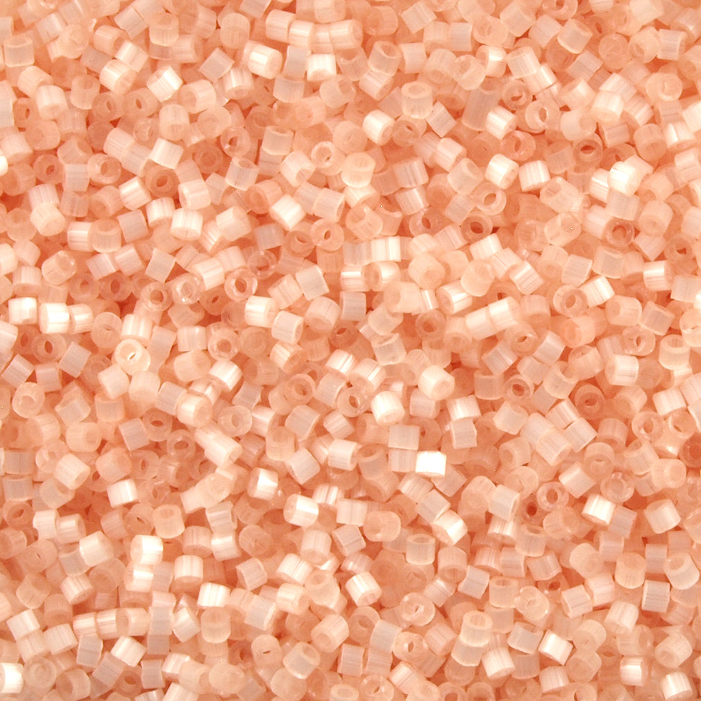 Miyuki Delica Seed Bead 11/0 Light Peach Silk DB824