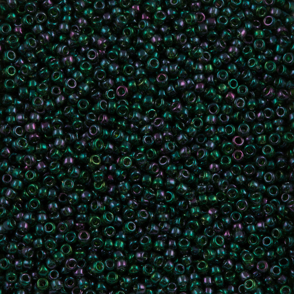 Toho Round Seed Bead 15/0 Gold Luster Green (322)