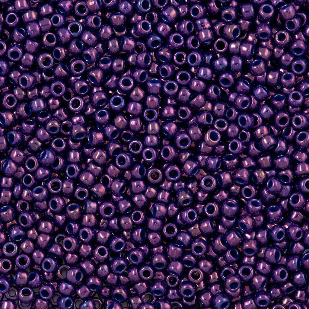 50g Toho Round Seed Beads 6/0 Metallic Purple (461)