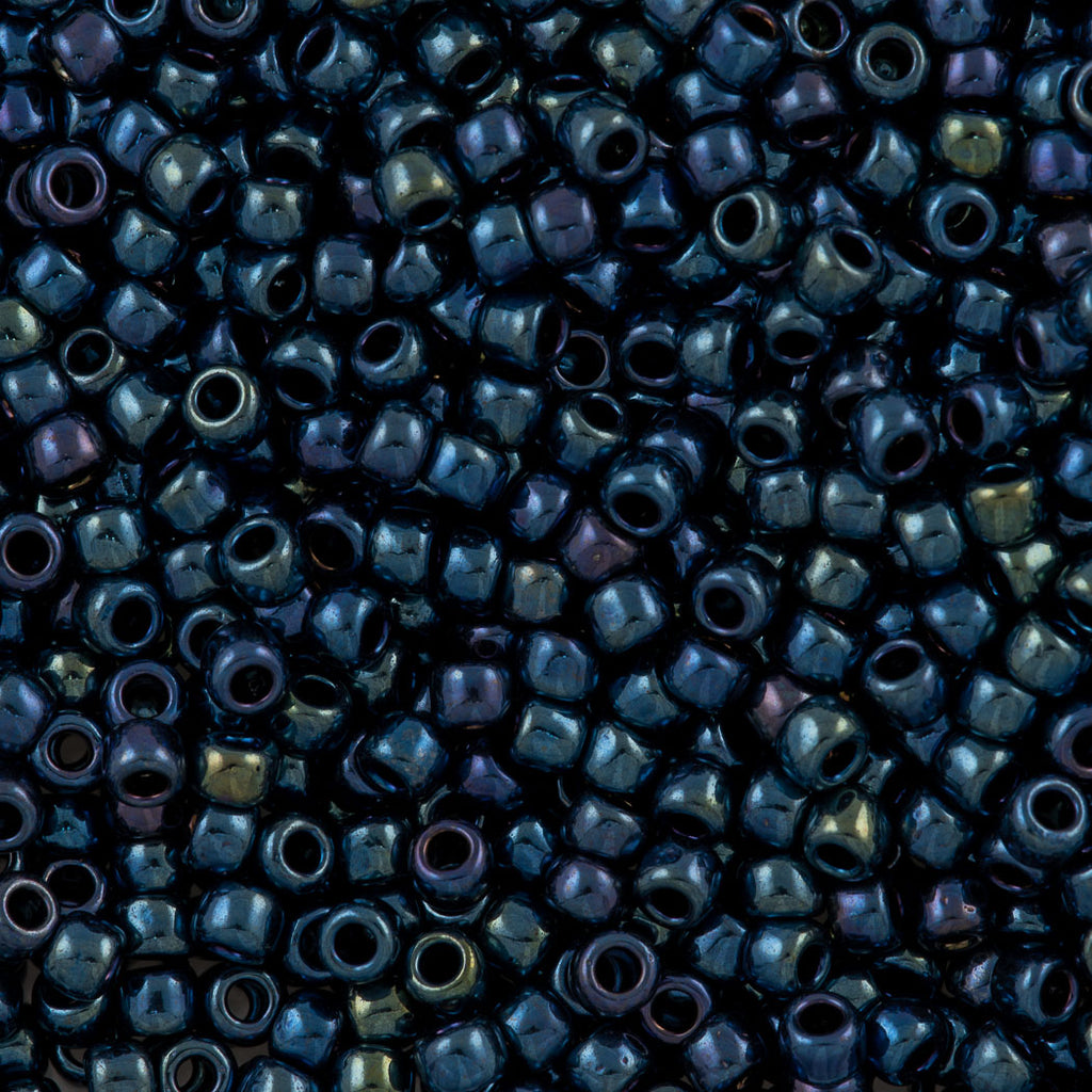 50g Toho Round Seed Beads 6/0 Metallic Navy Iris (88)
